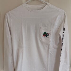 Vineyard Vines white Happy St. Paddy’s Day long sleeve tee size lg  (16).
